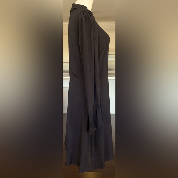 Reformation Hugh Black Dress size 8 - Picture 4 of 9